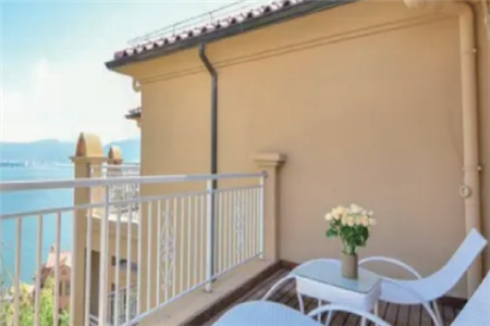 大理尊龙时凯阡陌海景度假酒店